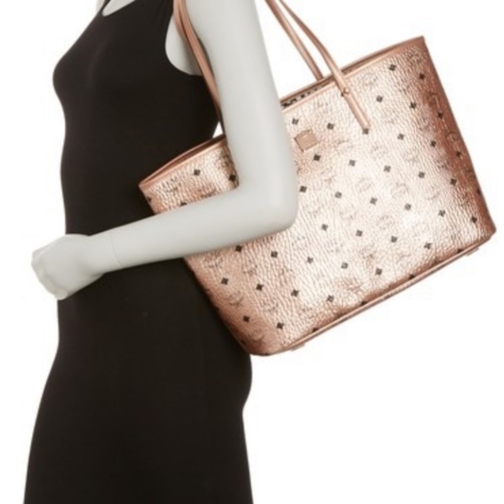 ๐ SOLD๐ MCM Limonta Metallic Logo Print Tote - Picture 1 of 10